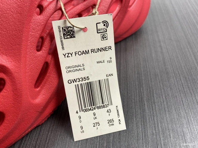 Yeezy Red Foam CW3355 Adidas 0817